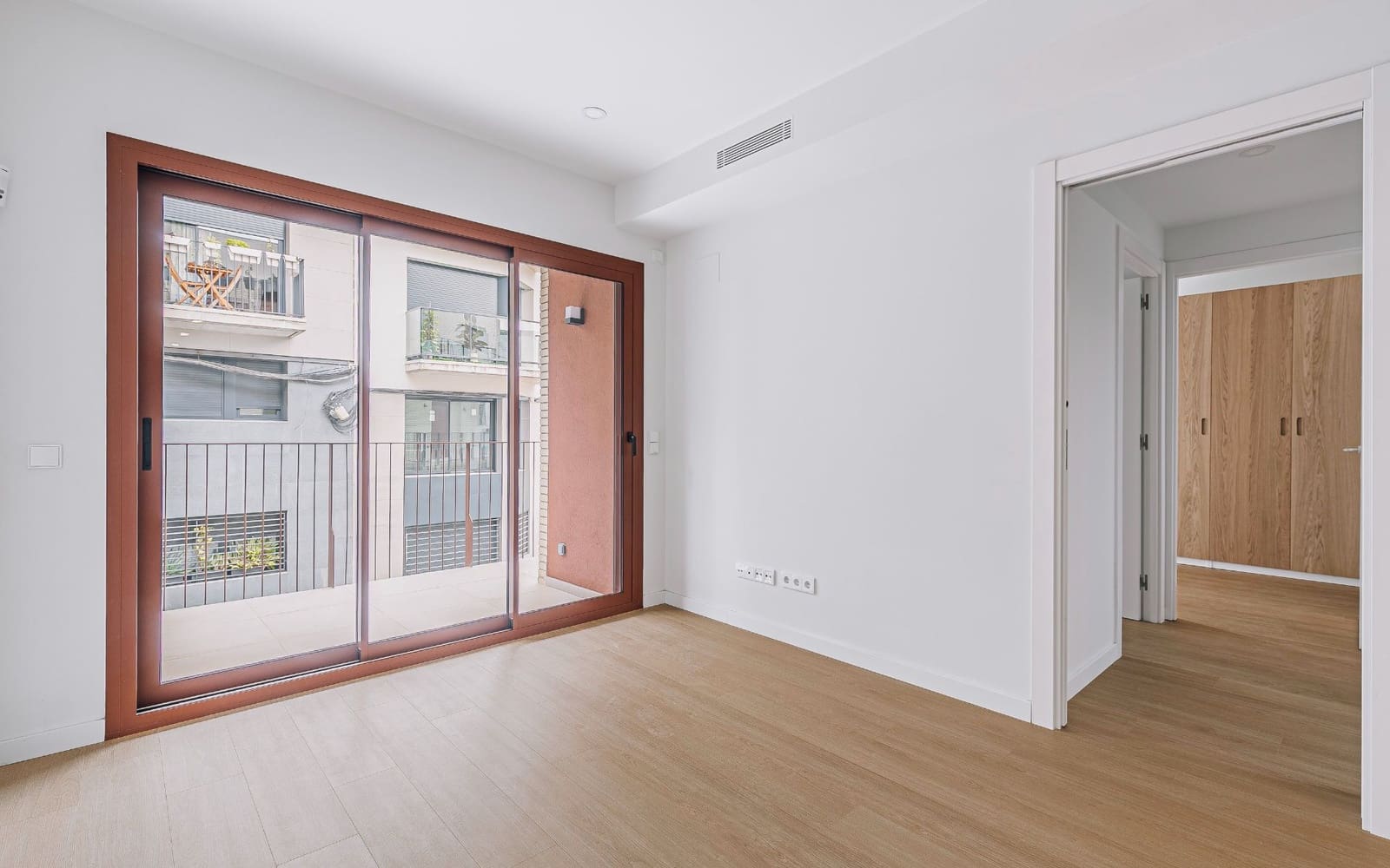 2 Zimmer Wohnung zu vermieten in Barcelona Stadt mit Garage - 1.850 € (Ref: 9588502)