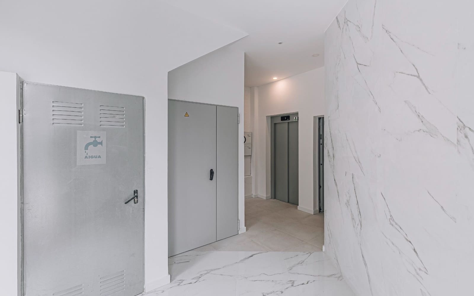 2 Zimmer Wohnung zu vermieten in Barcelona Stadt mit Garage - 1.850 € (Ref: 9588502)