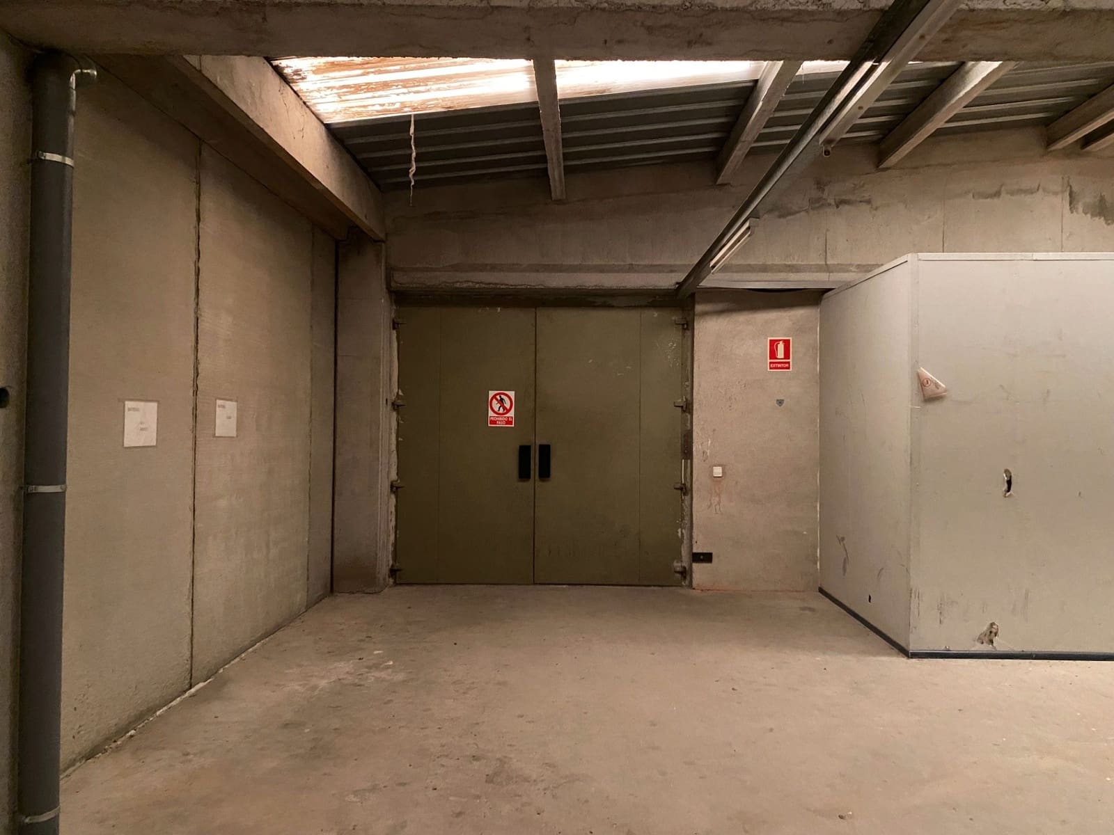 Commercial for sale in Figueres - € 1,800,000 (Ref: 9588503)