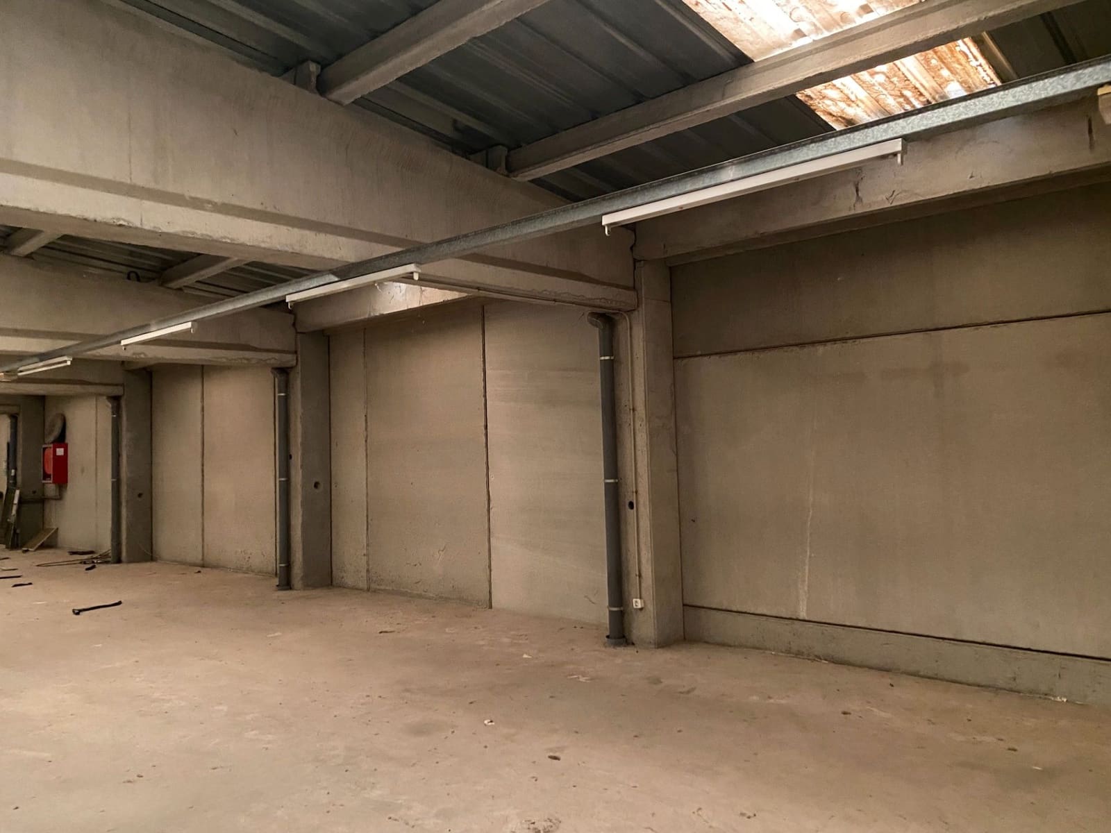 Commercial for sale in Figueres - € 1,800,000 (Ref: 9588503)