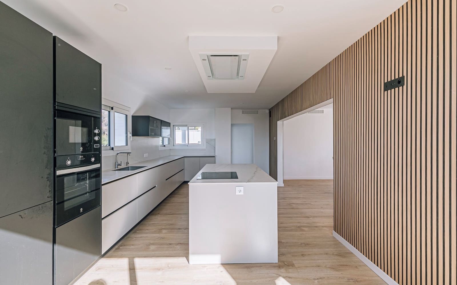 Chalet de 6 habitaciones en Alella en venta con piscina garaje - 1.790.000 € (Ref: 9588504)