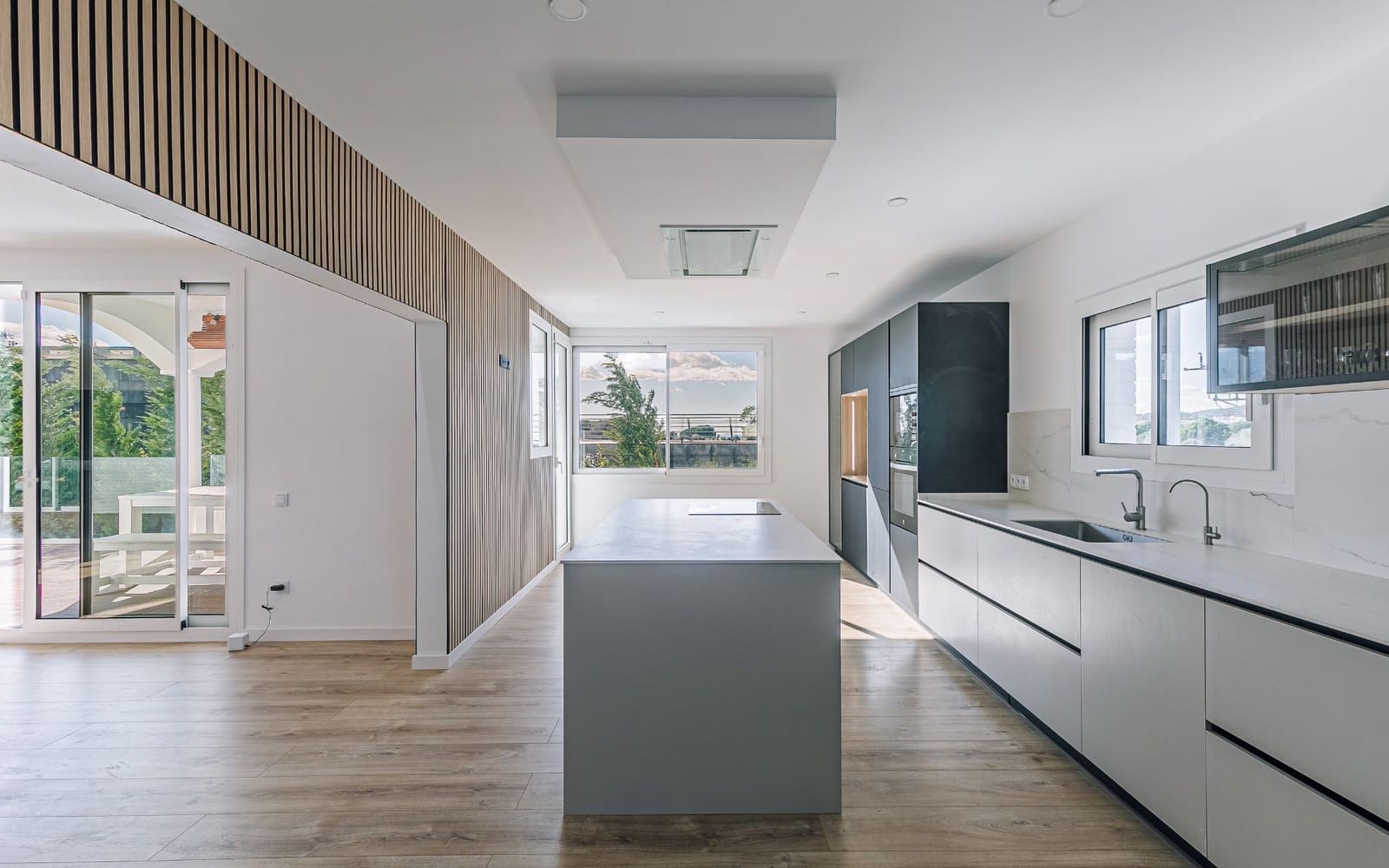 Chalet de 6 habitaciones en Alella en venta con piscina garaje - 1.790.000 € (Ref: 9588504)