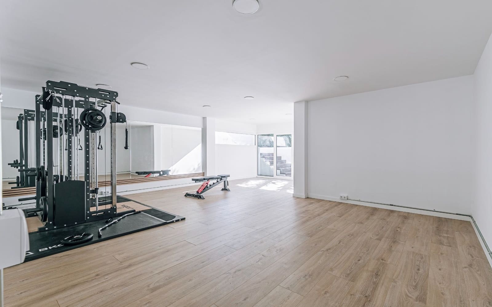 Chalet de 6 habitaciones en Alella en venta con piscina garaje - 1.790.000 € (Ref: 9588504)