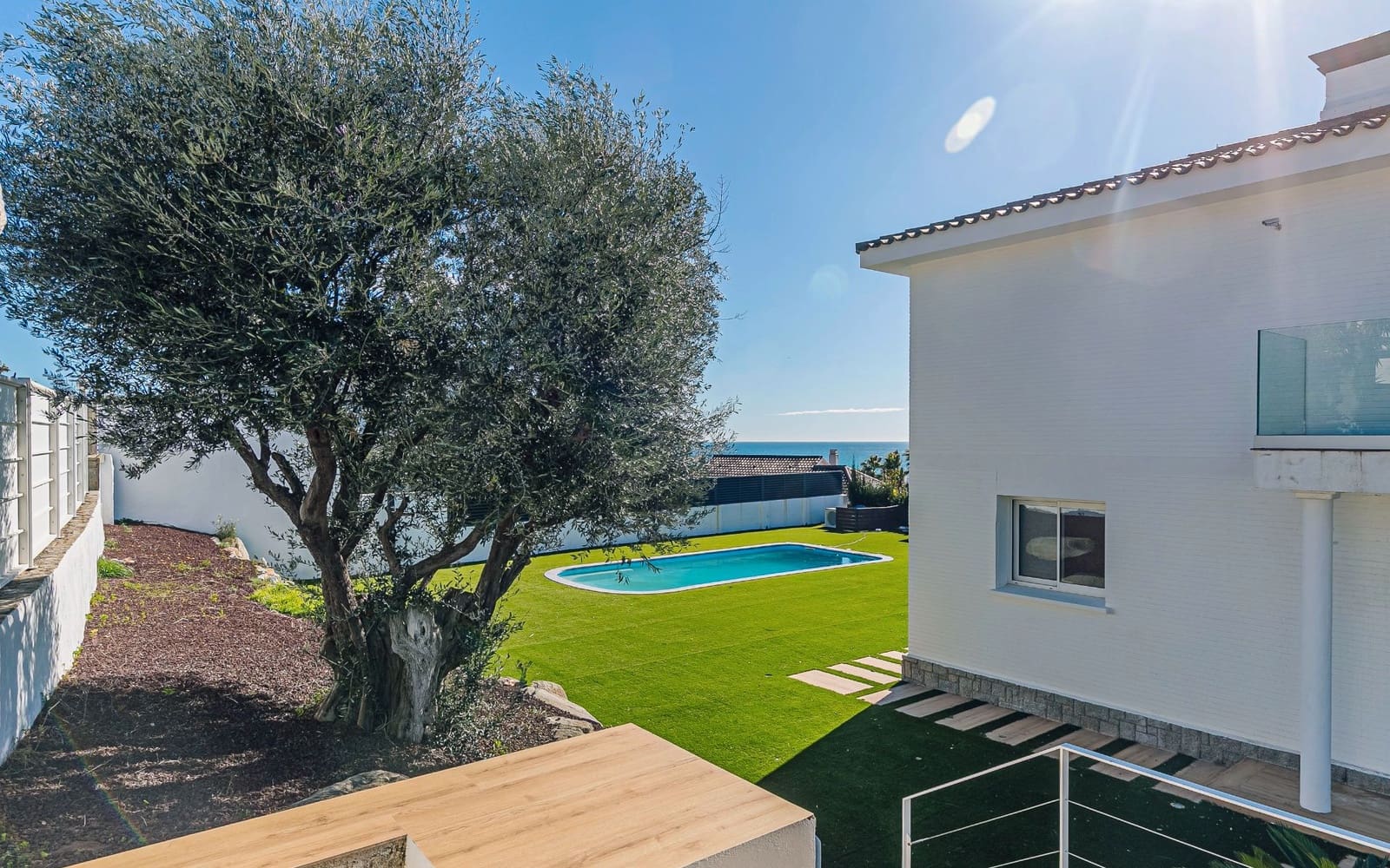 Chalet de 6 habitaciones en Alella en venta con piscina garaje - 1.790.000 € (Ref: 9588504)