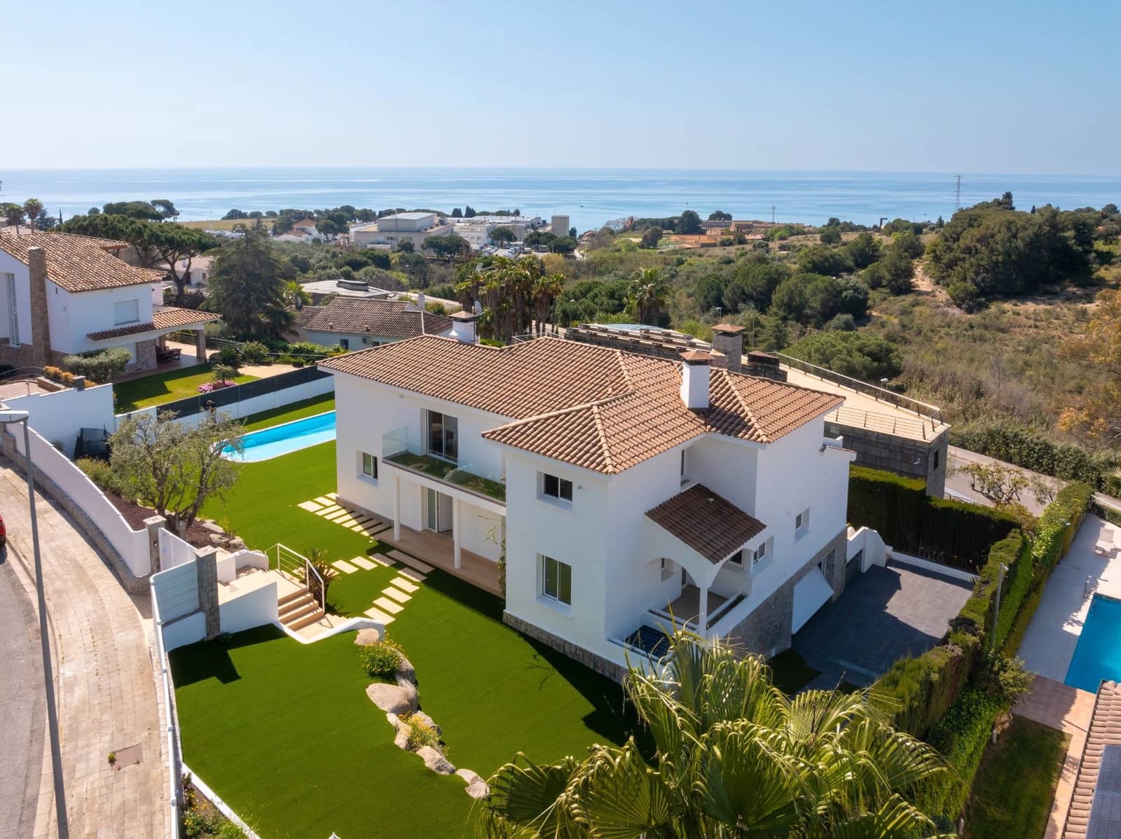 Chalet de 6 habitaciones en Alella en venta con piscina garaje - 1.790.000 € (Ref: 9588504)