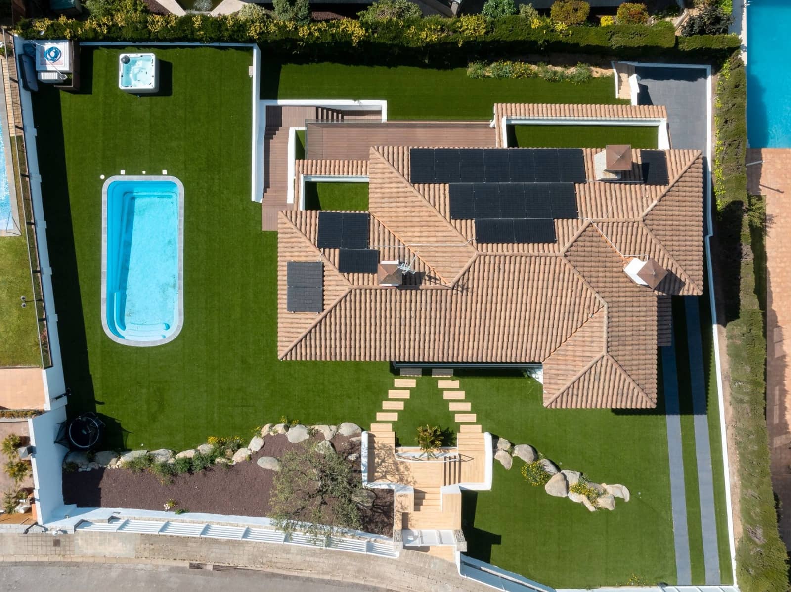 Chalet de 6 habitaciones en Alella en venta con piscina garaje - 1.790.000 € (Ref: 9588504)