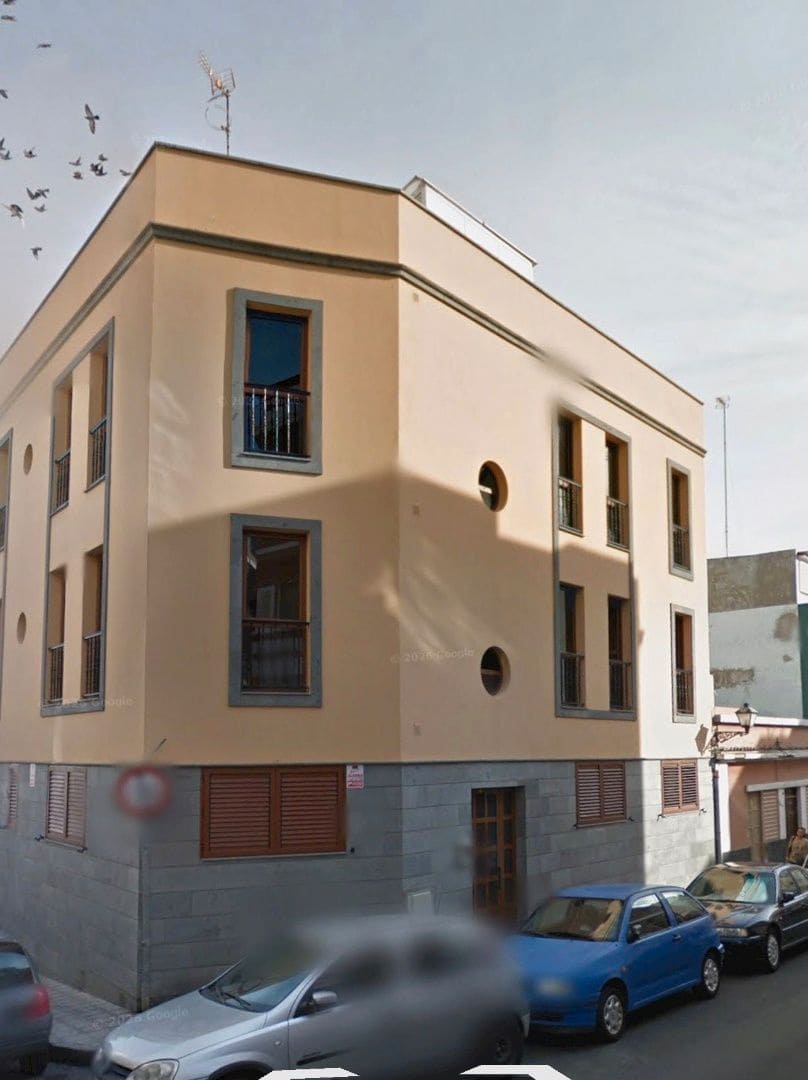 2 makuuhuone Asunto myytävänä paikassa Las Palmas de Gran Canaria - 220 000 € (Ref: 9598215)