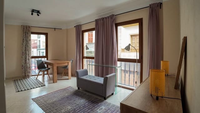 2 makuuhuone Asunto myytävänä paikassa Vegueta, Las Palmas de Gran Canaria - 220 000 € (Ref: 9598215)