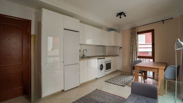 2 makuuhuone Asunto myytävänä paikassa Vegueta, Las Palmas de Gran Canaria - 220 000 € (Ref: 9598215)