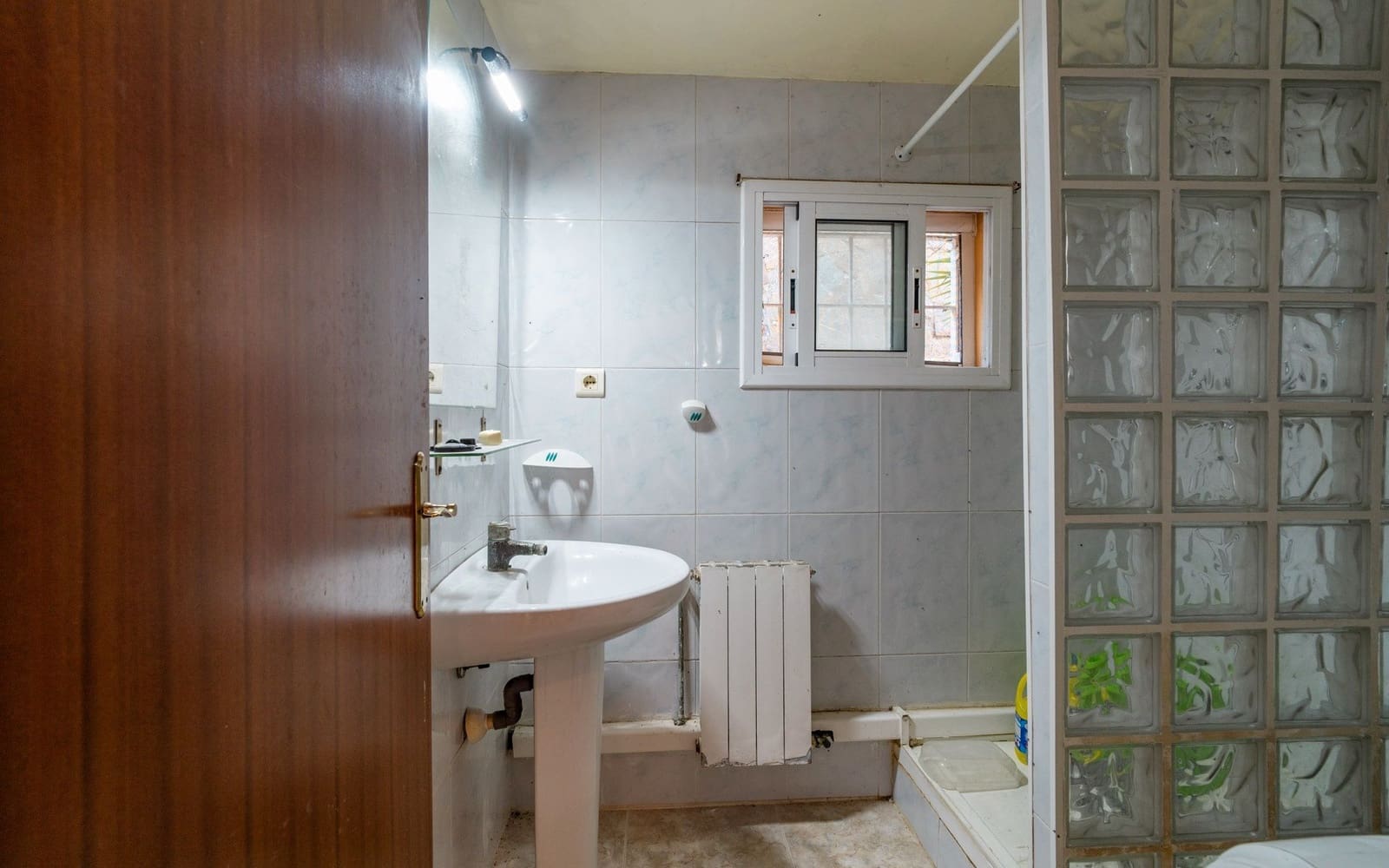 7 soveværelse Villa til salg i Calafell med swimmingpool garage - € 289.000 (Ref: 9603482)