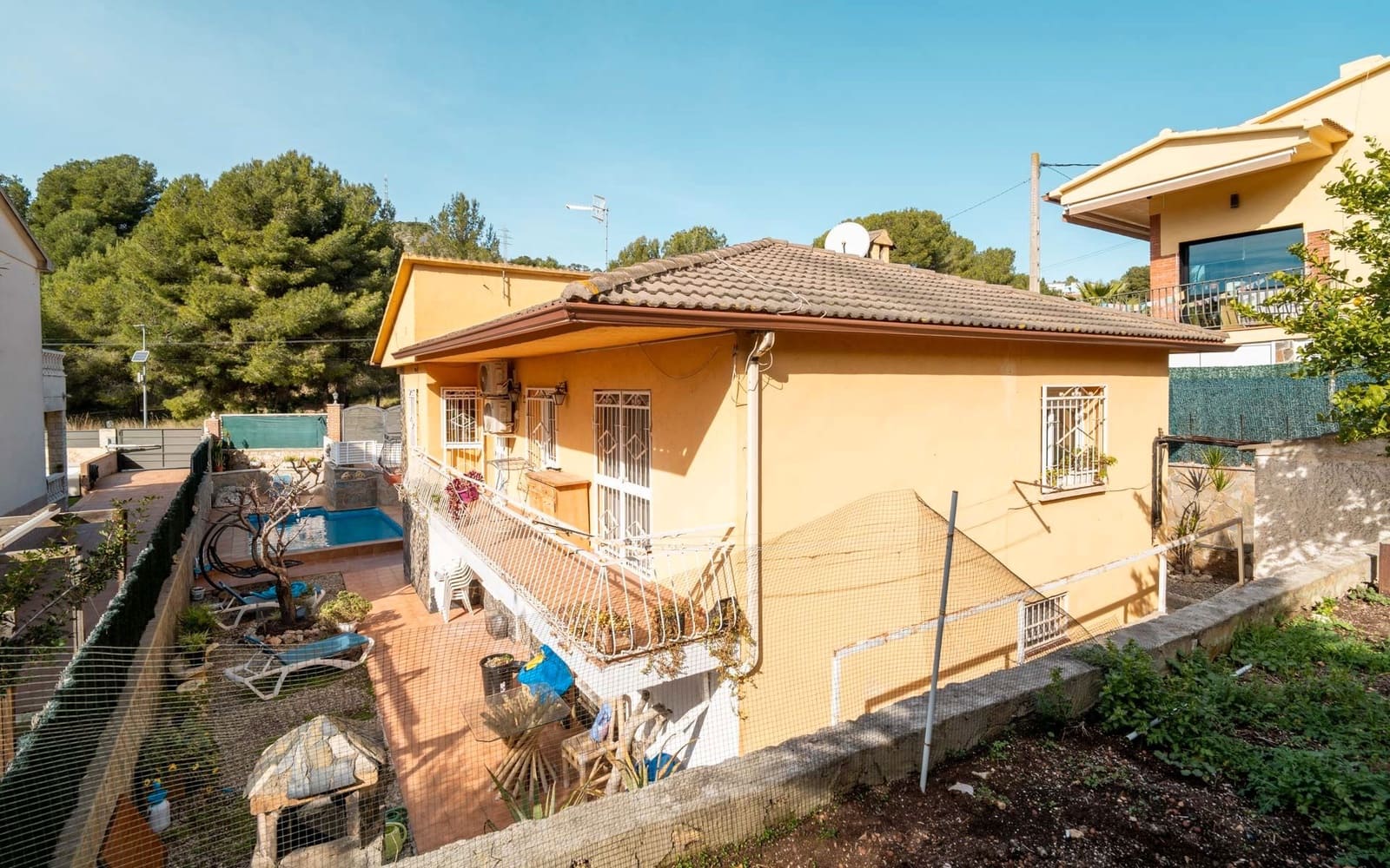 7 soveværelse Villa til salg i Calafell med swimmingpool garage - € 289.000 (Ref: 9603482)