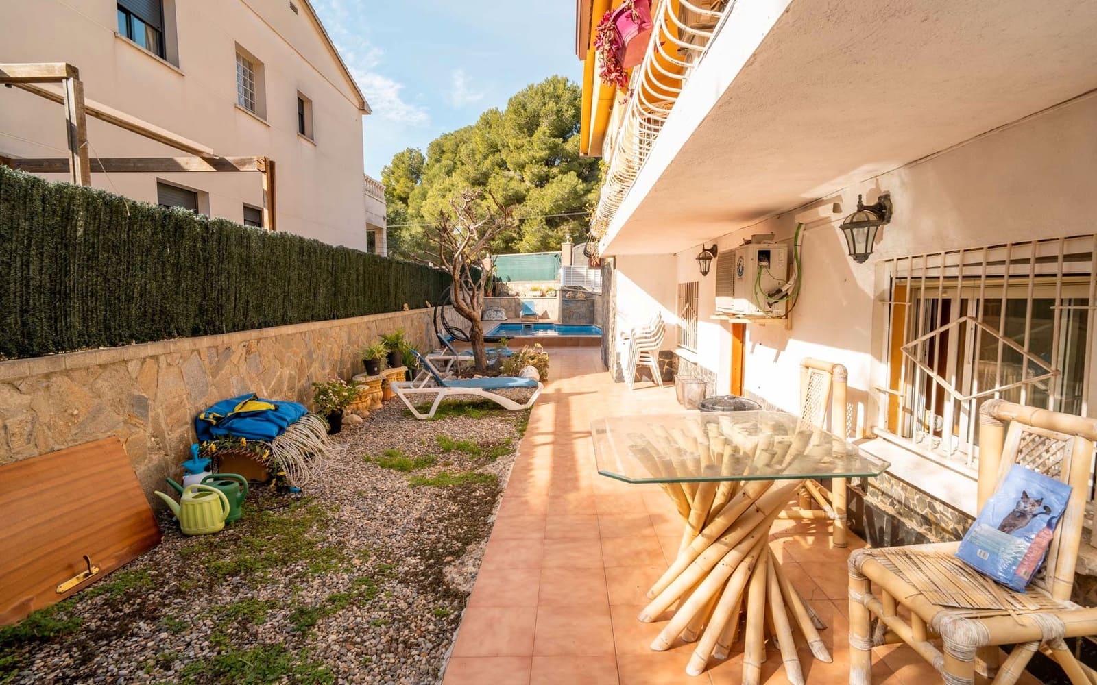 7 soveværelse Villa til salg i Calafell med swimmingpool garage - € 289.000 (Ref: 9603482)