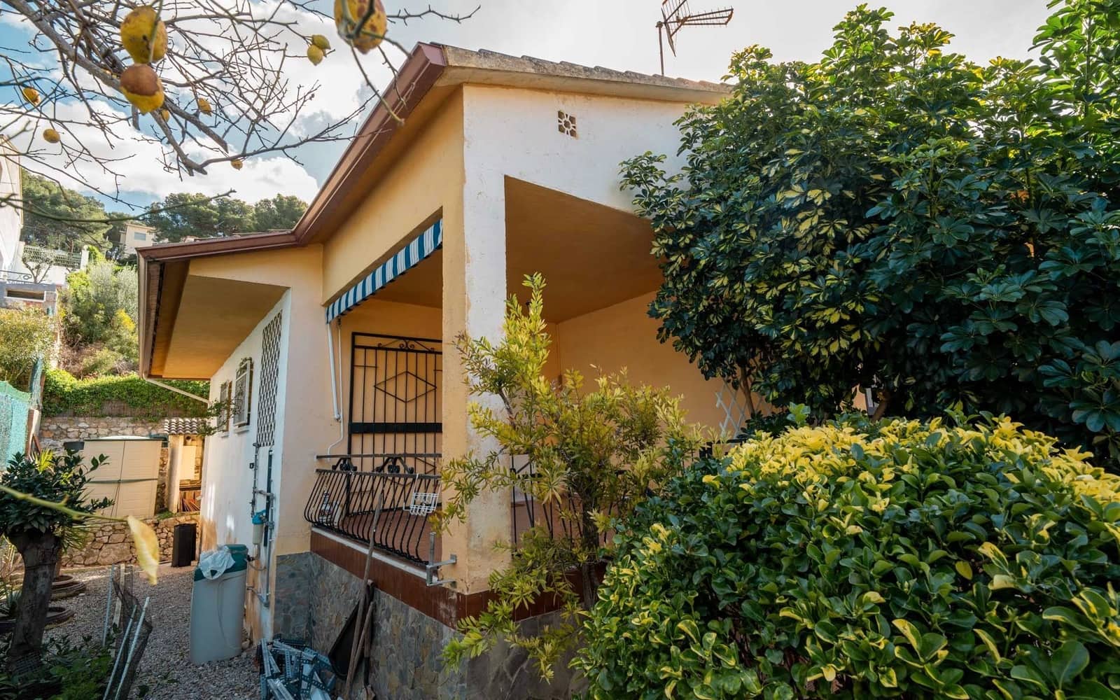 7 soveværelse Villa til salg i Calafell med swimmingpool garage - € 289.000 (Ref: 9603482)