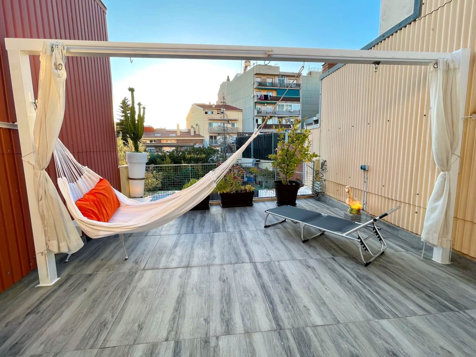 3 slaapkamer Villa te koop in Terrassa met garage - € 550.000 (Ref: 9610522)