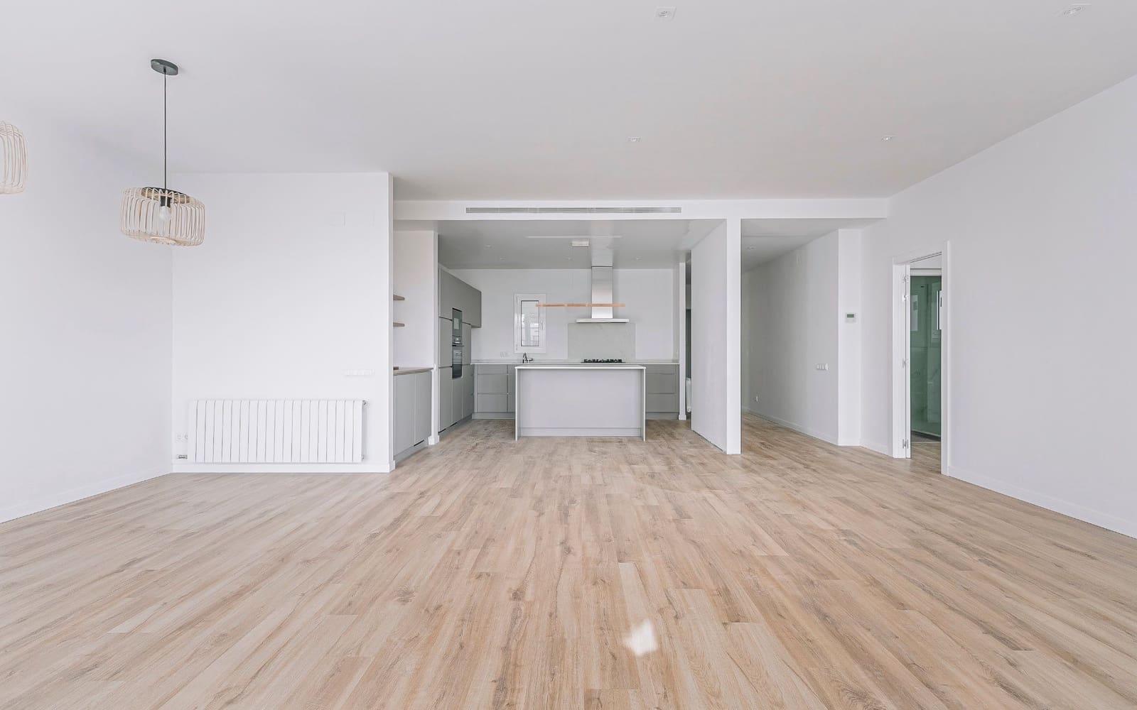 Appartement de 3 chambres à louer à Barcelone ville - 4 490 € (Ref: 9611914)