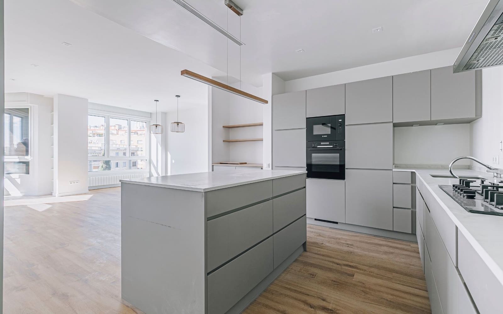 Appartement de 3 chambres à louer à Barcelone ville - 4 490 € (Ref: 9611914)