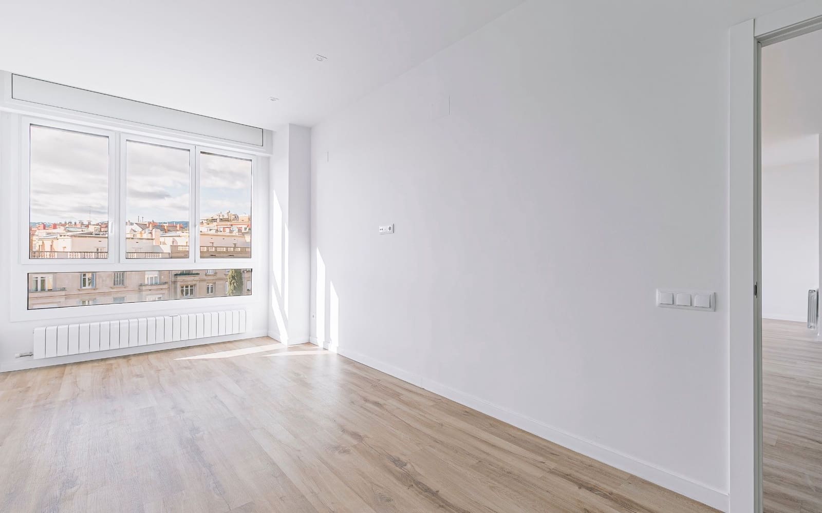 Appartement de 3 chambres à louer à Barcelone ville - 4 490 € (Ref: 9611914)