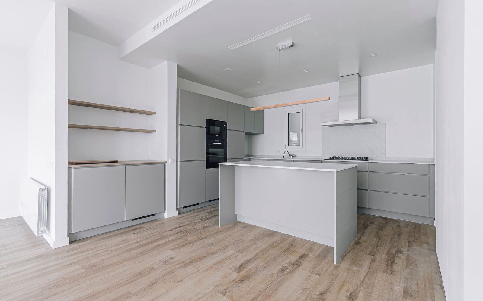 Appartement de 3 chambres à louer à Barcelone ville - 4 490 € (Ref: 9611914)