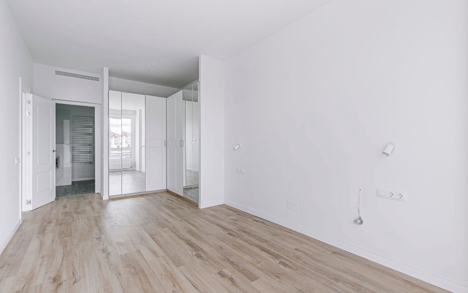 Appartement de 3 chambres à louer à Barcelone ville - 4 490 € (Ref: 9611914)