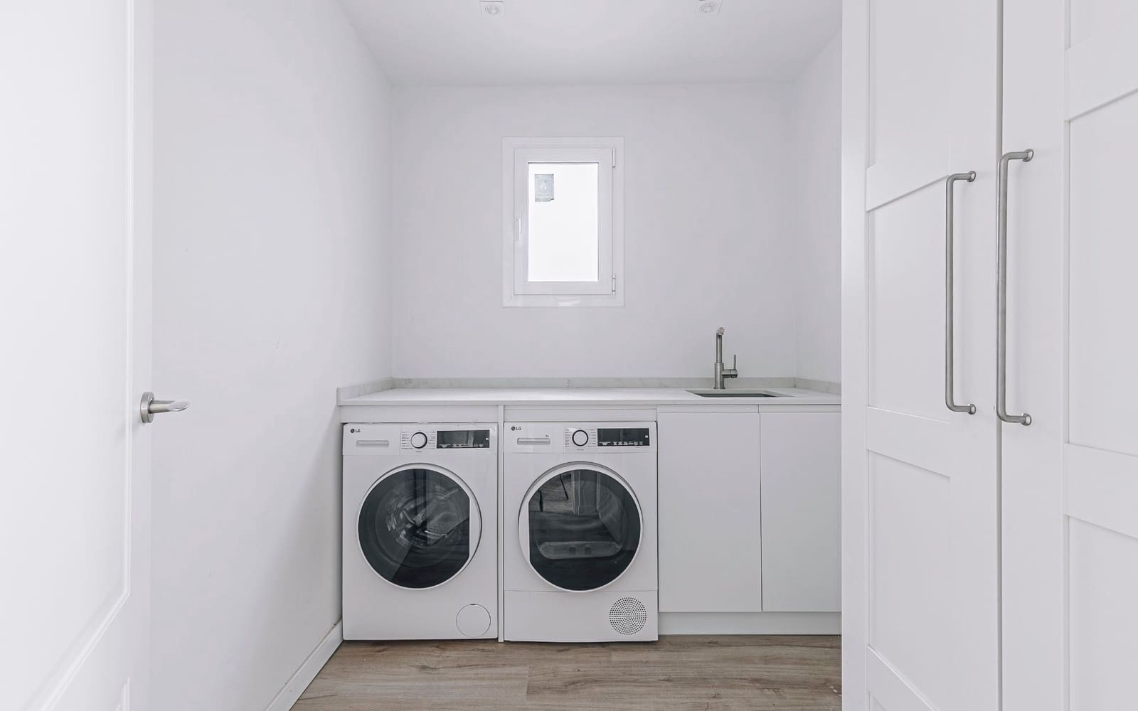 Appartement de 3 chambres à louer à Barcelone ville - 4 490 € (Ref: 9611914)