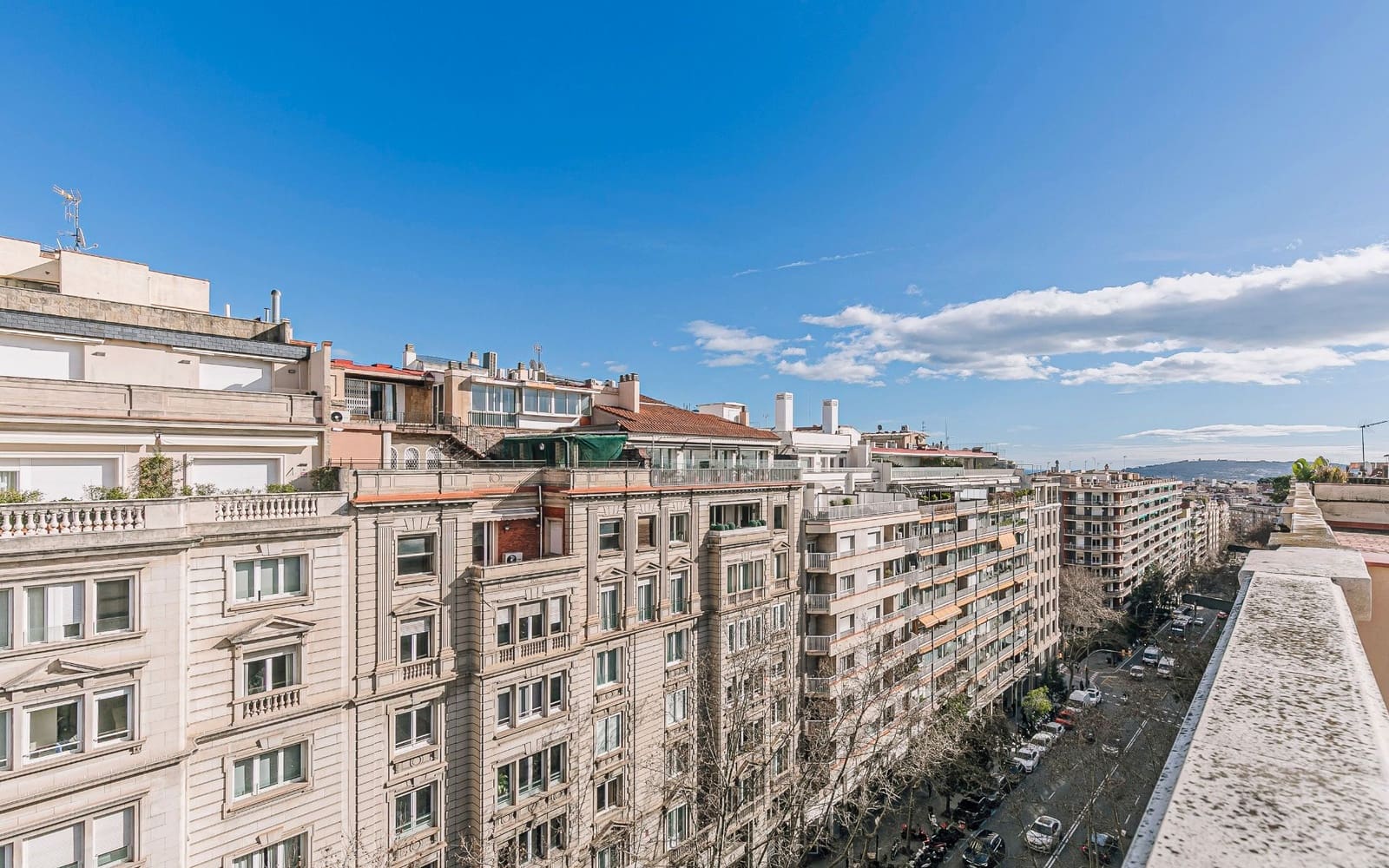 Appartement de 3 chambres à louer à Barcelone ville - 4 490 € (Ref: 9611914)