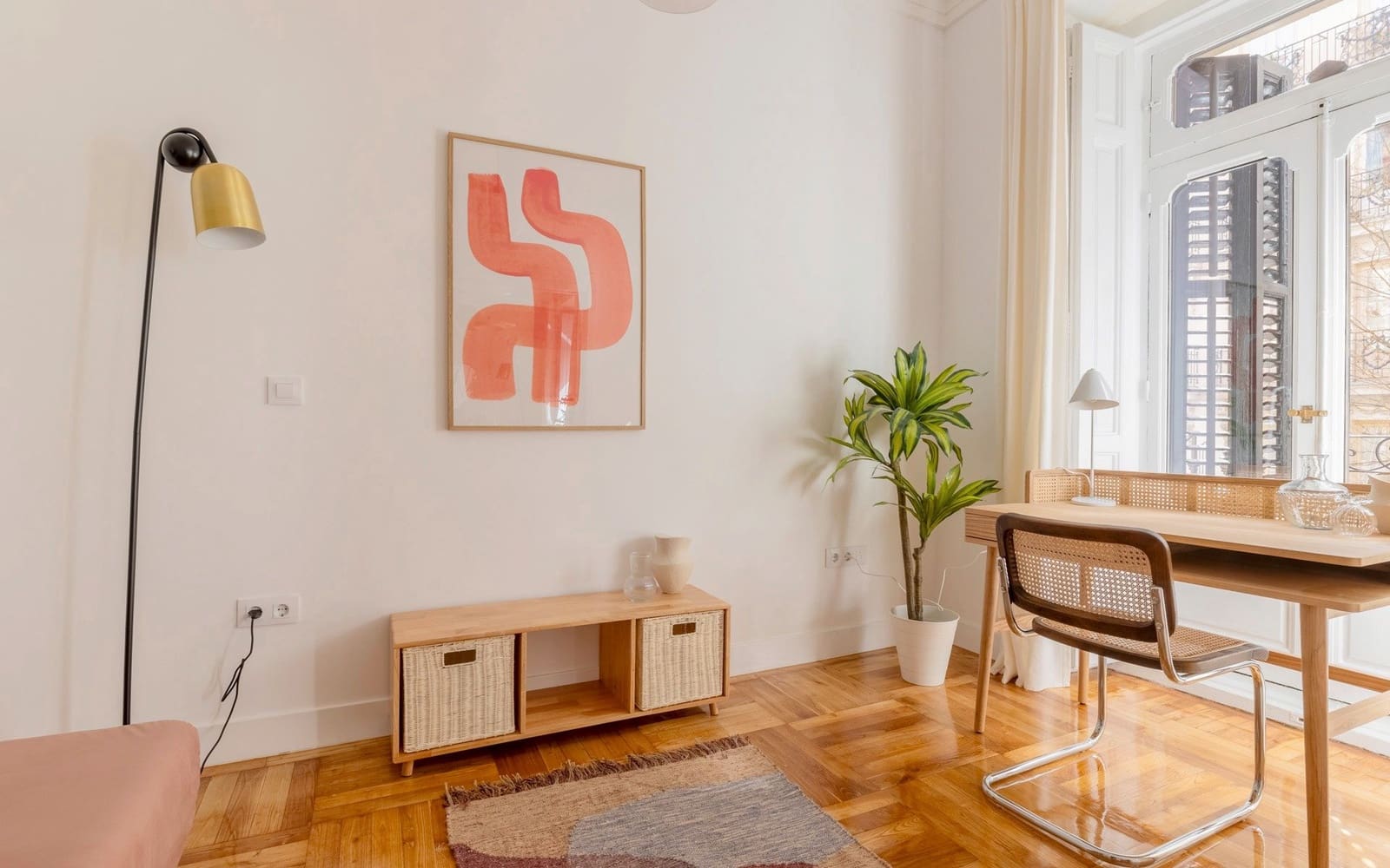 2 soverom Leilighet til leie i Madrid by - € 4 400 (Ref: 9611915)