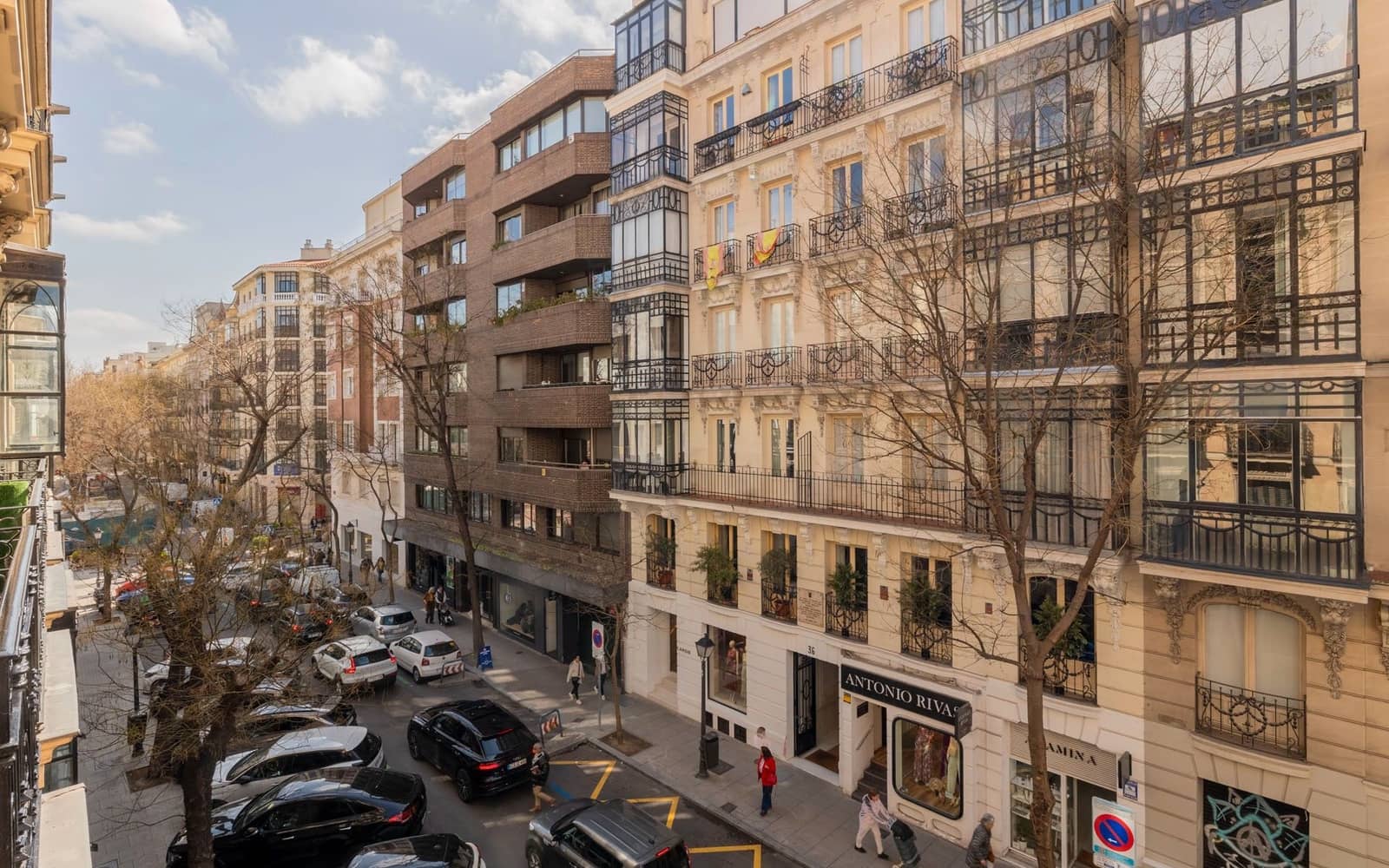 2 soverom Leilighet til leie i Madrid by - € 4 400 (Ref: 9611915)