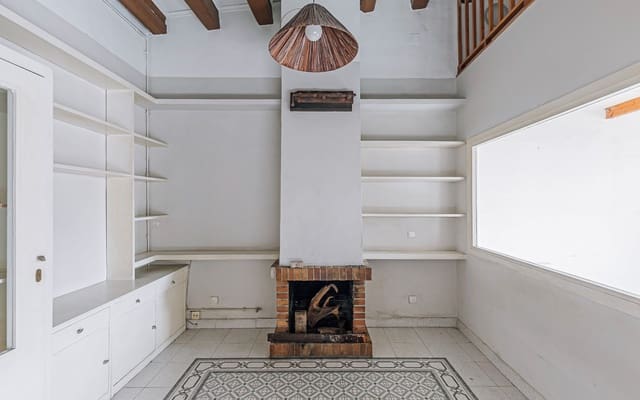 3 soveværelse Lejlighed til salg i El Barri Gòtic, Barcelona by - € 425.000 (Ref: 9618709)