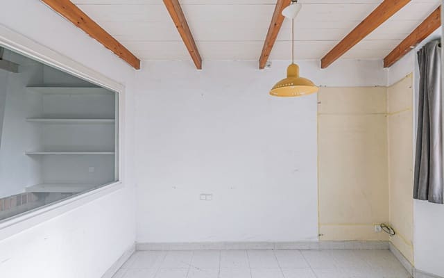 3 soveværelse Lejlighed til salg i El Barri Gòtic, Barcelona by - € 425.000 (Ref: 9618709)