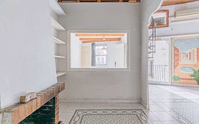 3 quarto Apartamento para venda em El Barri Gòtic, Barcelona cidade - 350 000 € (Ref: 9618709)