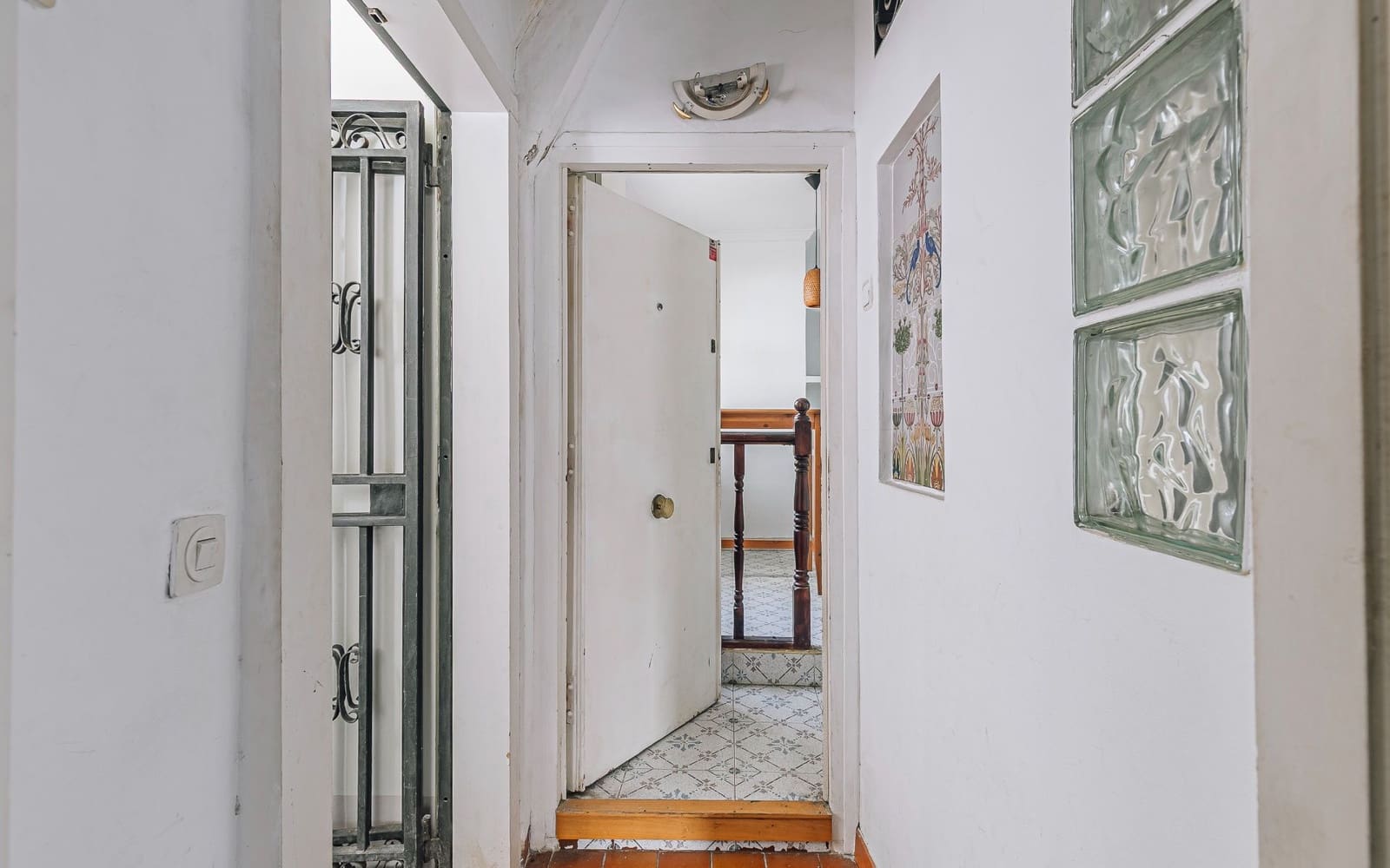 3 bedroom Flat for sale in Barcelona city - € 425,000 (Ref: 9618709)