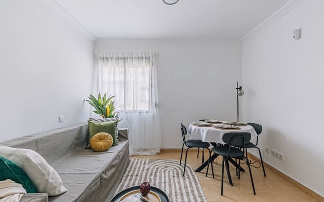 3 sovrum Lägenhet till salu i Santa Coloma de Gramenet - 210 000 € (Ref: 9618711)