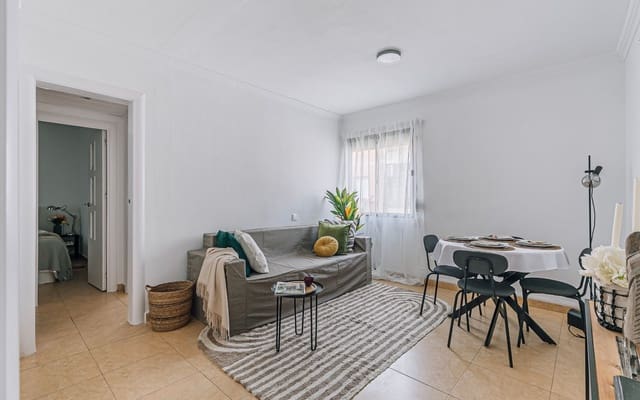 3 sovrum Lägenhet till salu i Santa Coloma de Gramenet - 210 000 € (Ref: 9618711)