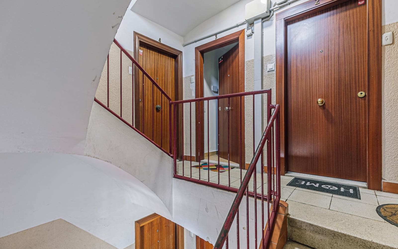 3 sovrum Lägenhet till salu i Santa Coloma de Gramenet - 210 000 € (Ref: 9618711)