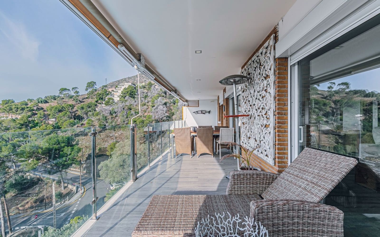 5 chambre Appartement à vendre à Castelldefels avec piscine garage - 825 000 € (Ref: 9618712)