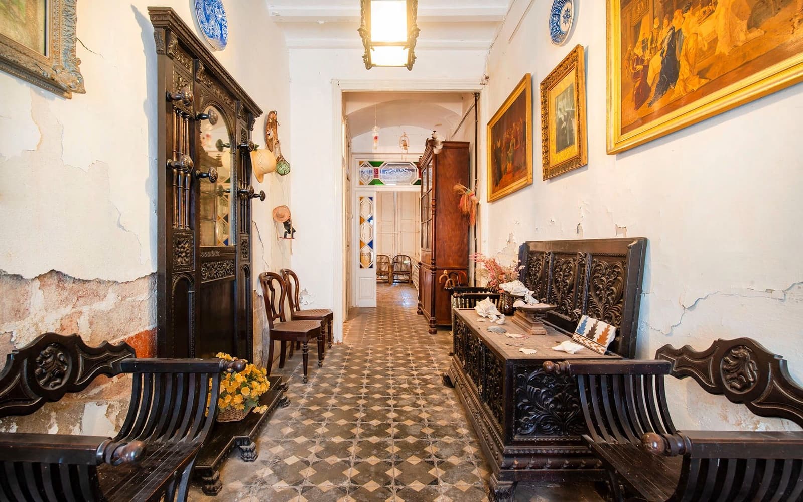 6 bedroom Townhouse for sale in Malgrat de Mar - € 485,000 (Ref: 9618713)