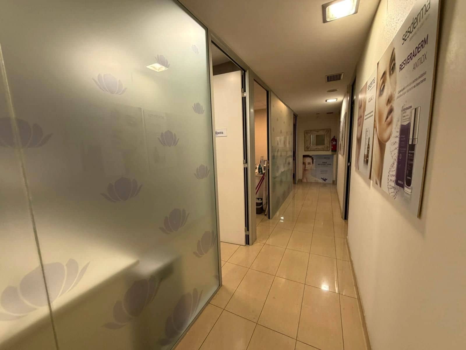 Kontor til leje i Barcelona by - € 5.000 (Ref: 9628422)