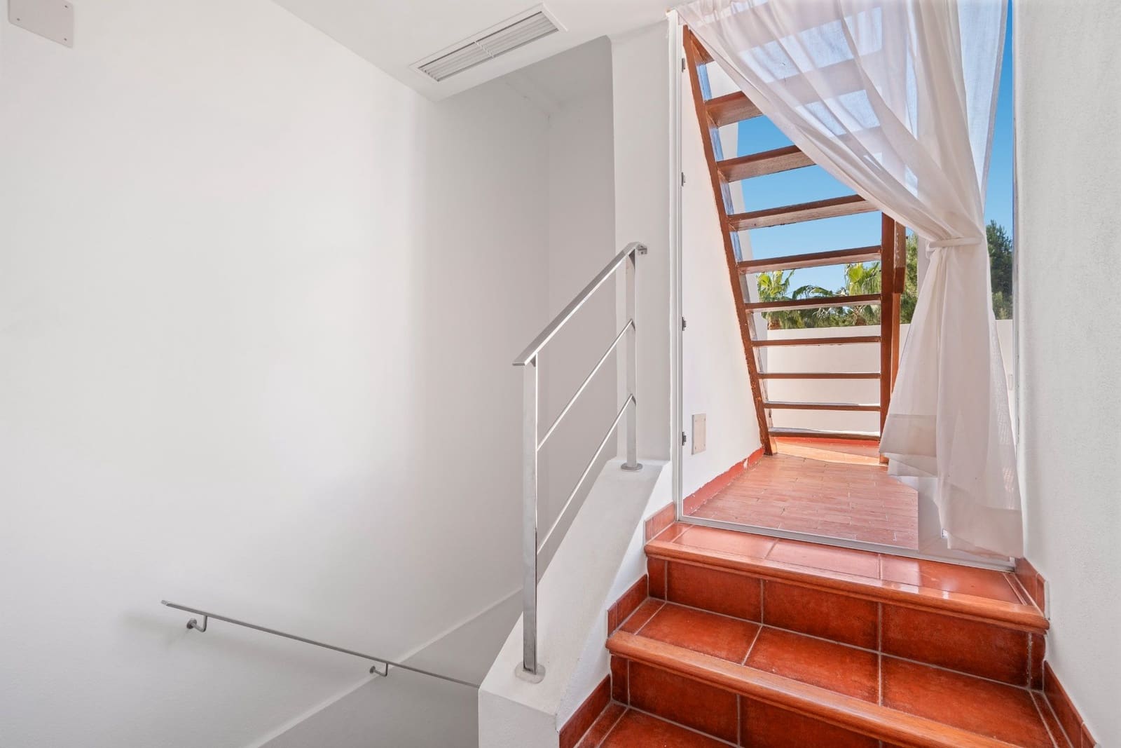 Piso de 3 habitaciones en Ciutadella de Menorca en venta - 480.000 € (Ref: 9628423)