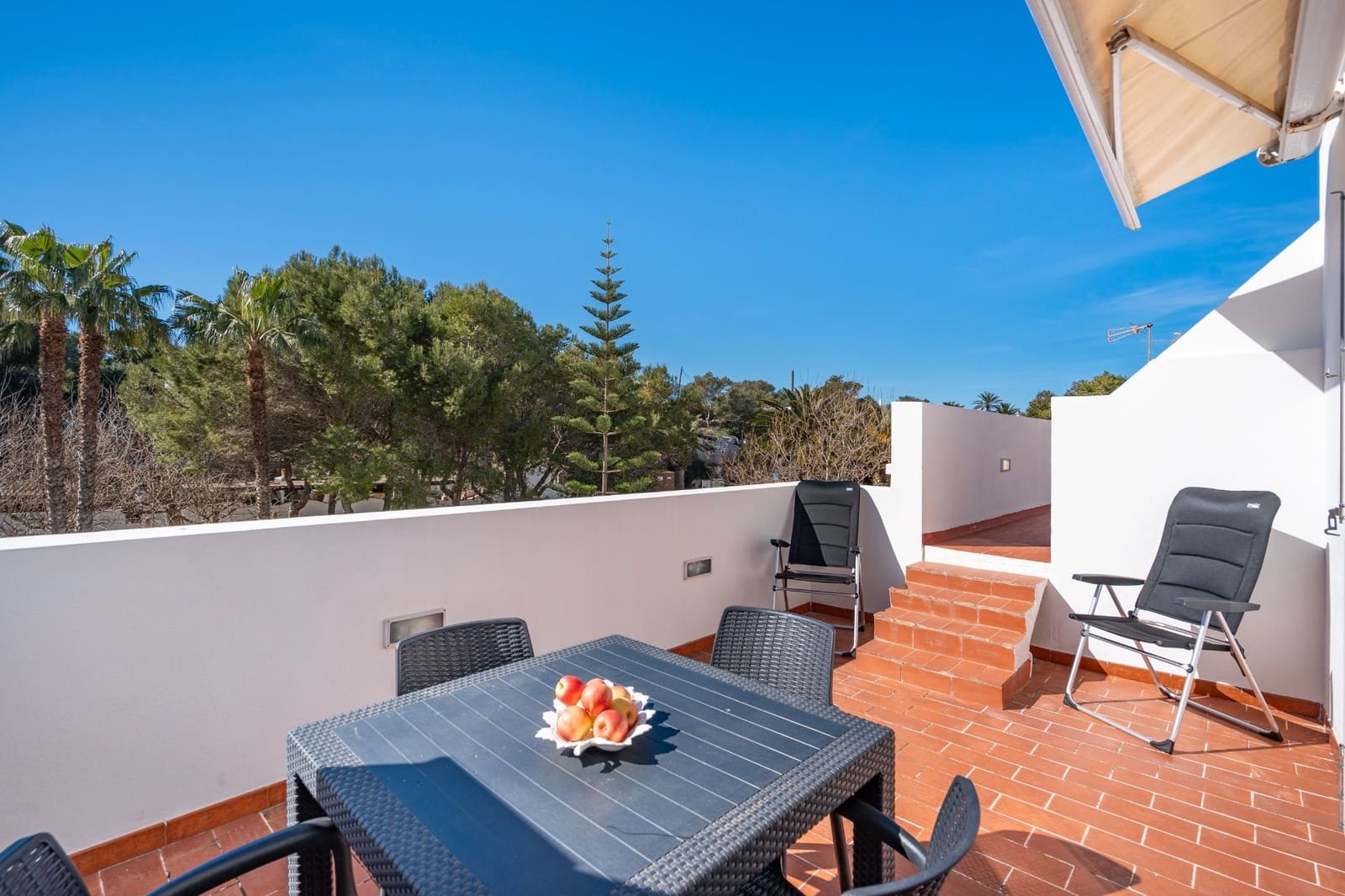 Piso de 3 habitaciones en Ciutadella de Menorca en venta - 480.000 € (Ref: 9628423)