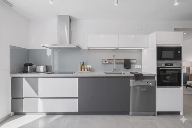 3 Zimmer Wohnung zu verkaufen in Ciutadella de Menorca - 450.000 € (Ref: 9628423)