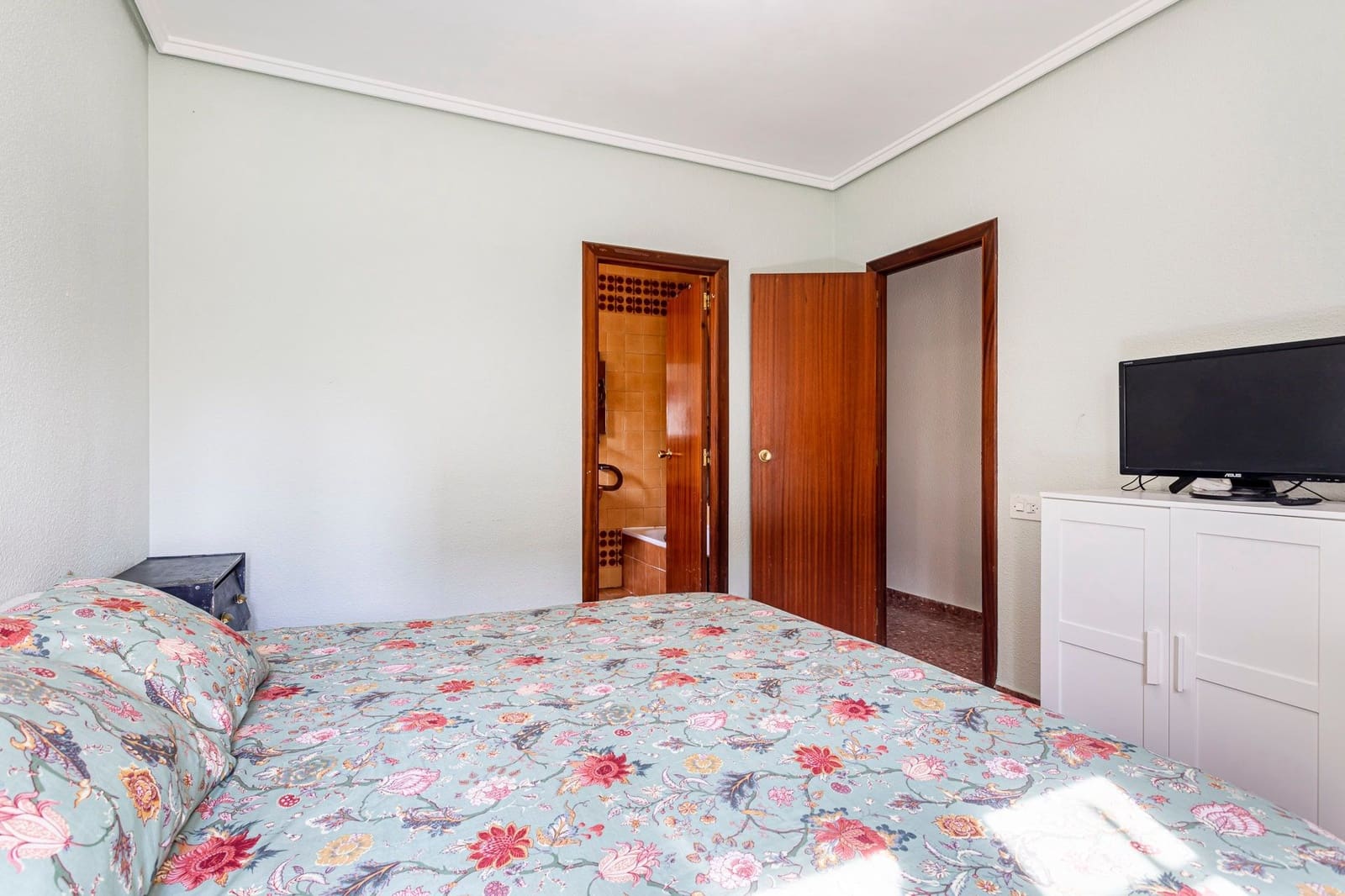 4 quarto Moradia para venda em Godelleta com garagem - 325 000 € (Ref: 9630584)