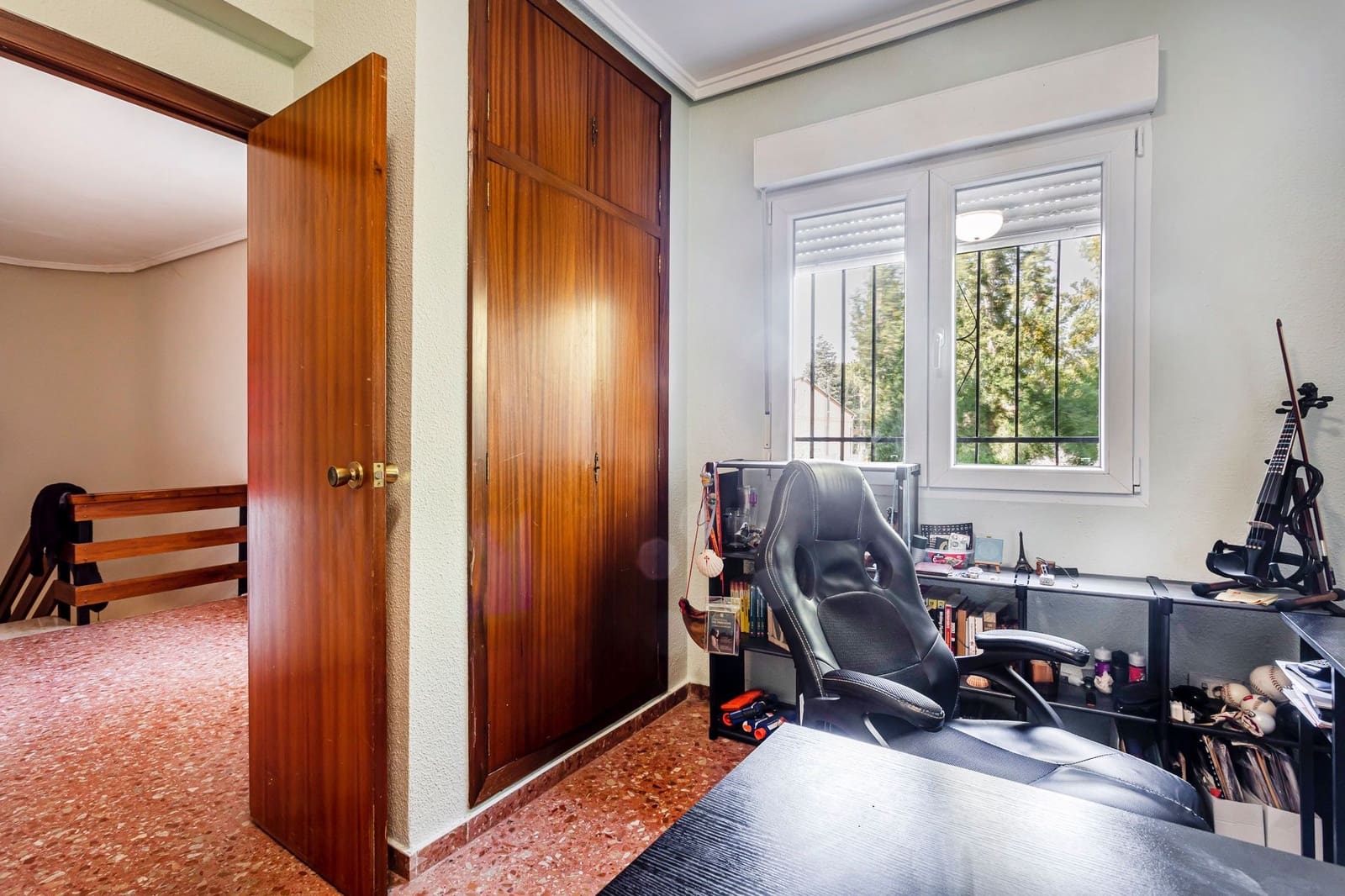 4 quarto Moradia para venda em Godelleta com garagem - 325 000 € (Ref: 9630584)