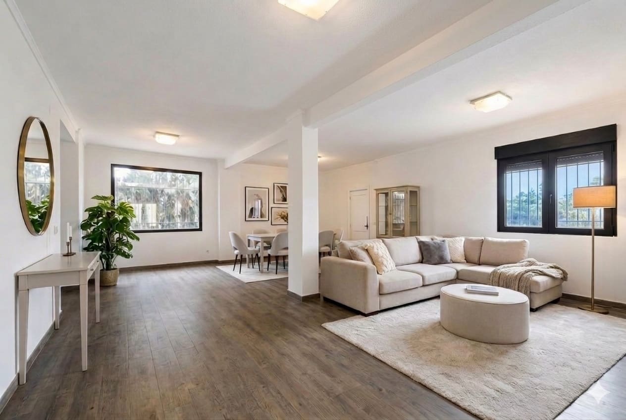 4 bedroom Villa for sale in Godelleta with garage - € 315,000 (Ref: 9630584)