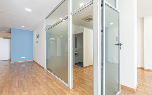 Biuro do wynajęcia w El Clot, Miasto Barcelona - 1 990 € (Ref: 9650703)