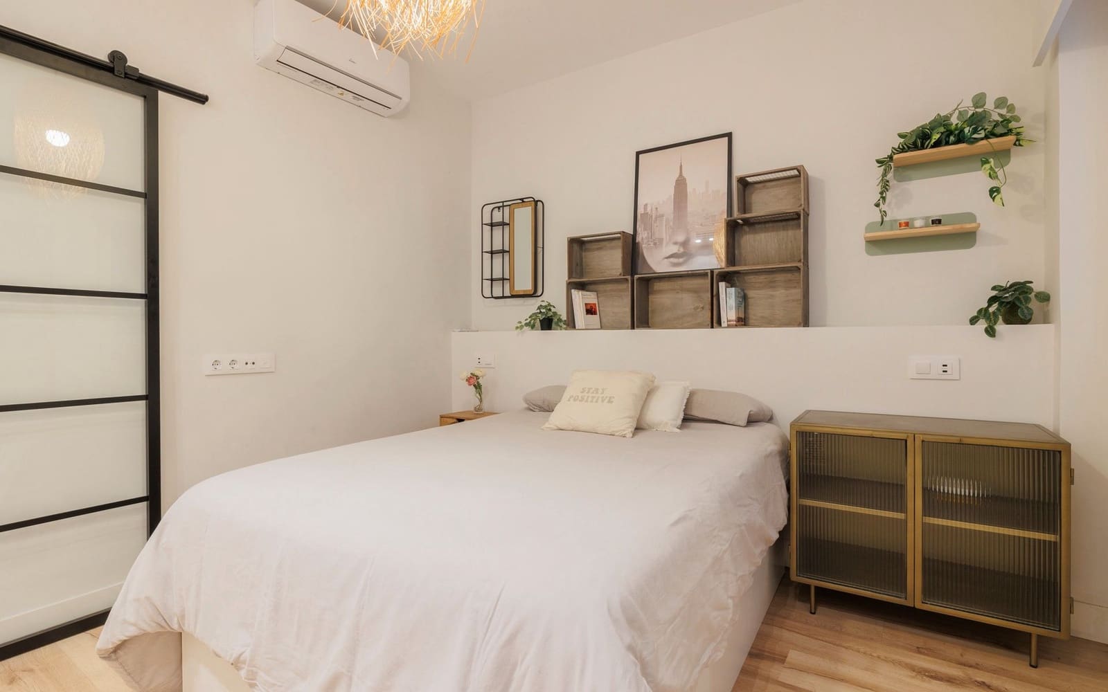 Piso de 1 habitación en Madrid ciudad en alquiler - 1.150 € (Ref: 9652407)