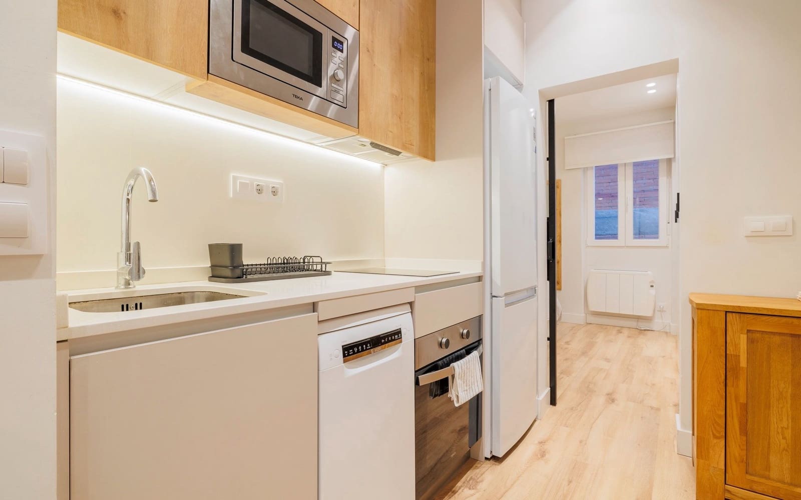 Piso de 1 habitación en Madrid ciudad en alquiler - 1.150 € (Ref: 9652407)