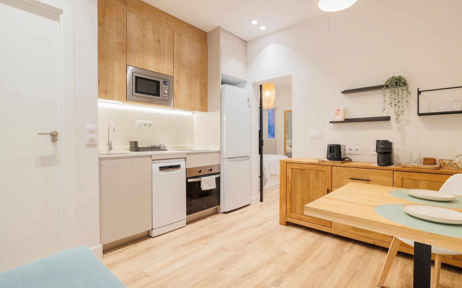 Piso de 1 habitación en Madrid ciudad en alquiler - 1.150 € (Ref: 9652407)