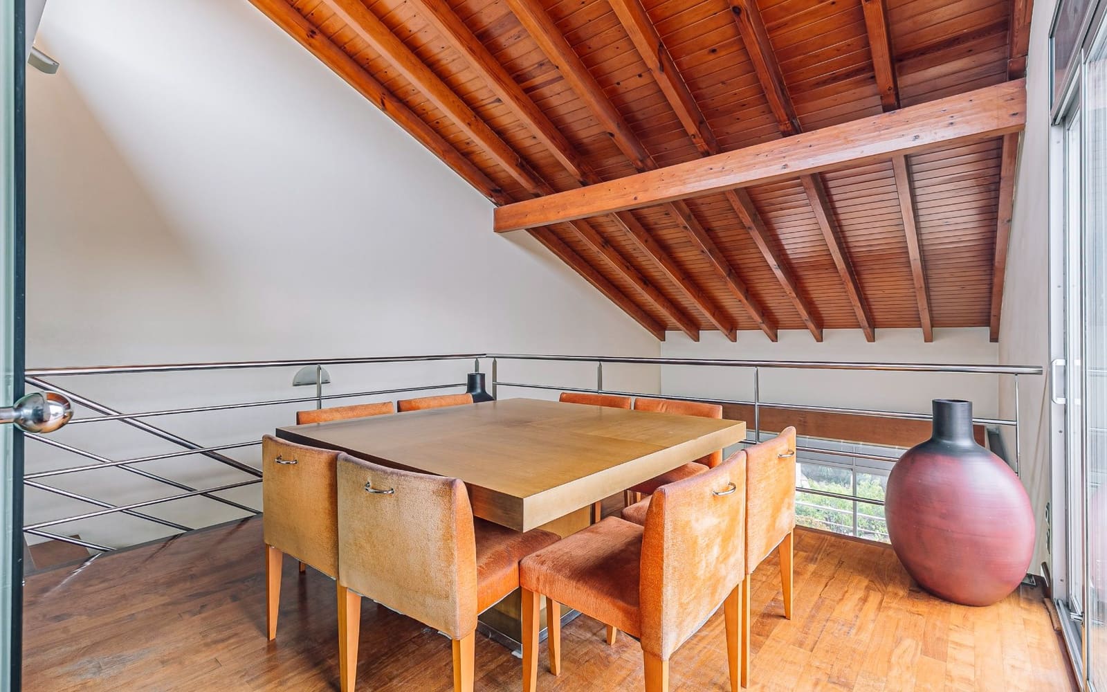 5 bedroom Villa for sale in Castelldefels with garage - € 1,280,000 (Ref: 9652408)