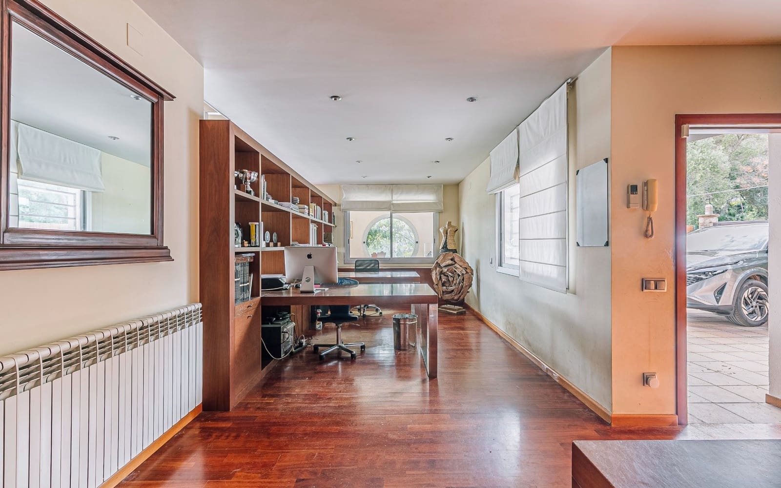 5 bedroom Villa for sale in Castelldefels with garage - € 1,280,000 (Ref: 9652408)