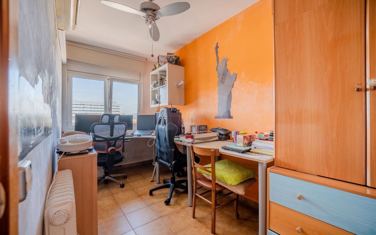 4 bedroom Semi-detached Villa for sale in Girona city with garage - € 557,000 (Ref: 9656508)